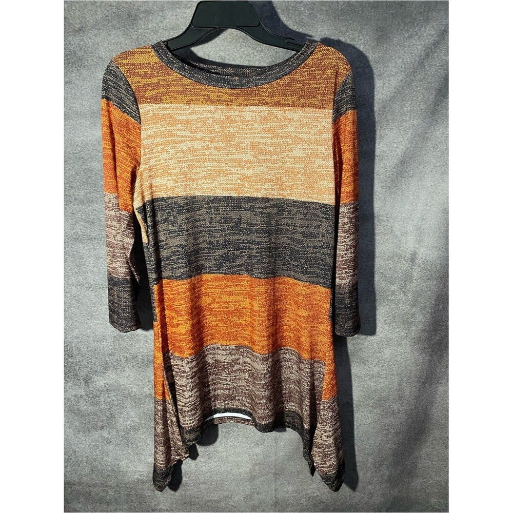 Lily by Firmiana Tunic Top Medium M Knit Stripe Sharkbite Hem 3/4 Sleeve